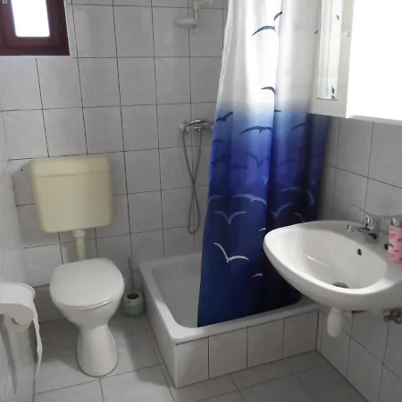 Apartment Berki *
