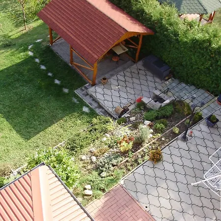 Apartment Berki *